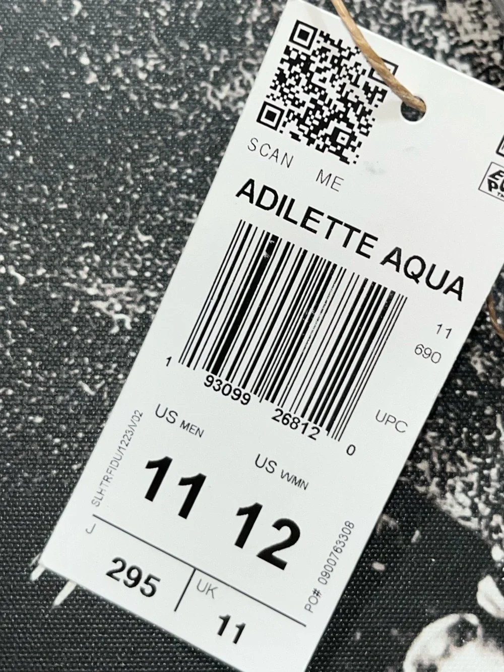 NWT Adidas Adilette Slide